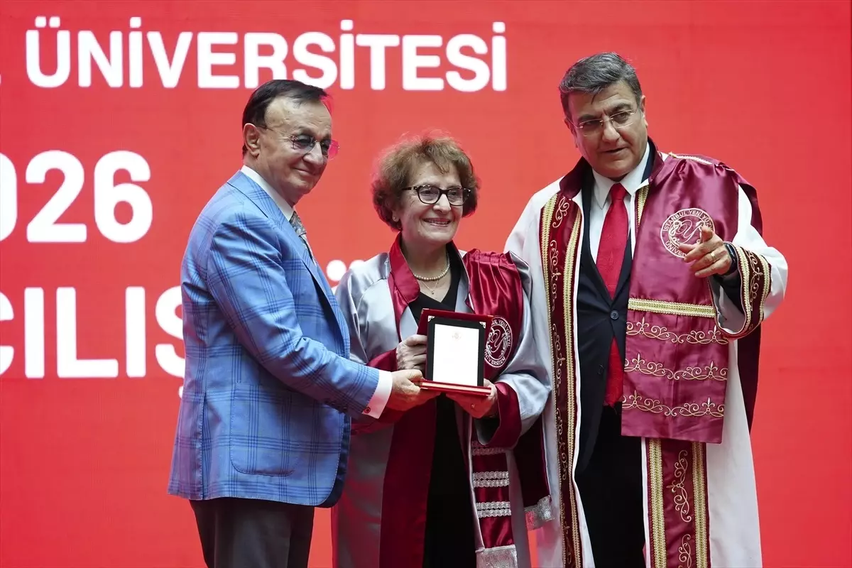 adalet bakani tunc istanbul yeni yuzyil universitesi akademik yili acilis toreninde konustu aciklamasi YXLd4TFd.jpg