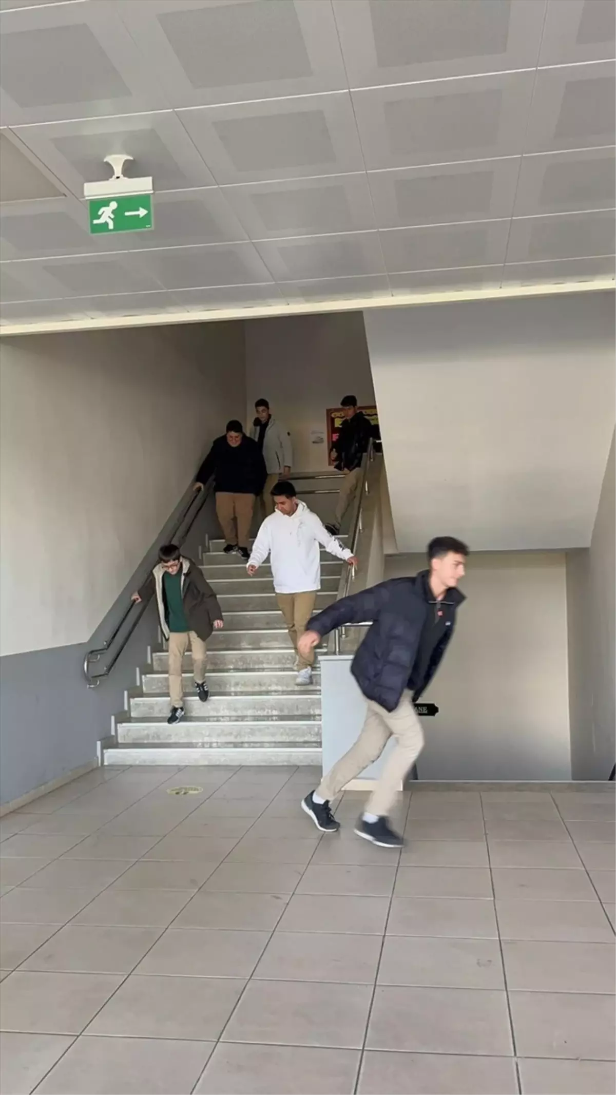 boluda es zamanli afet tatbikati gerceklestirildi bddZBBjj.jpg