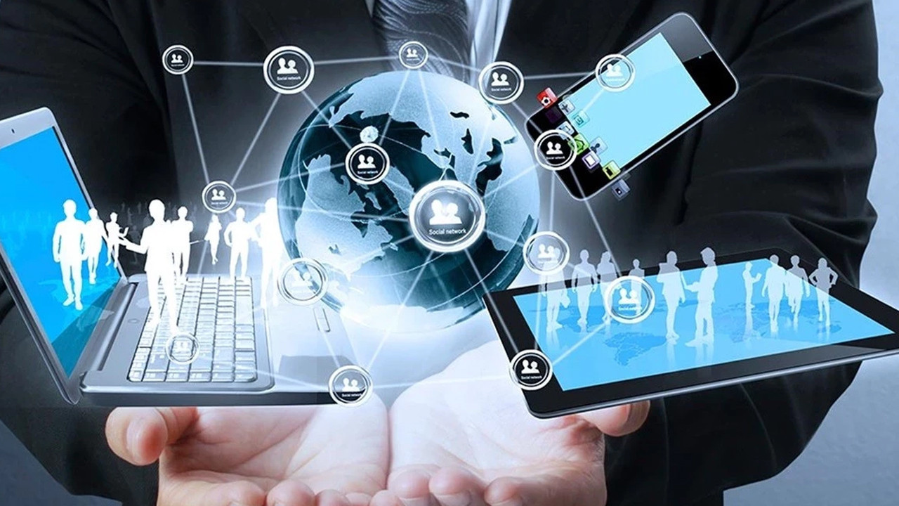 Teknoloji ile Güçlenen Hizmet Sektörü Büyüyor