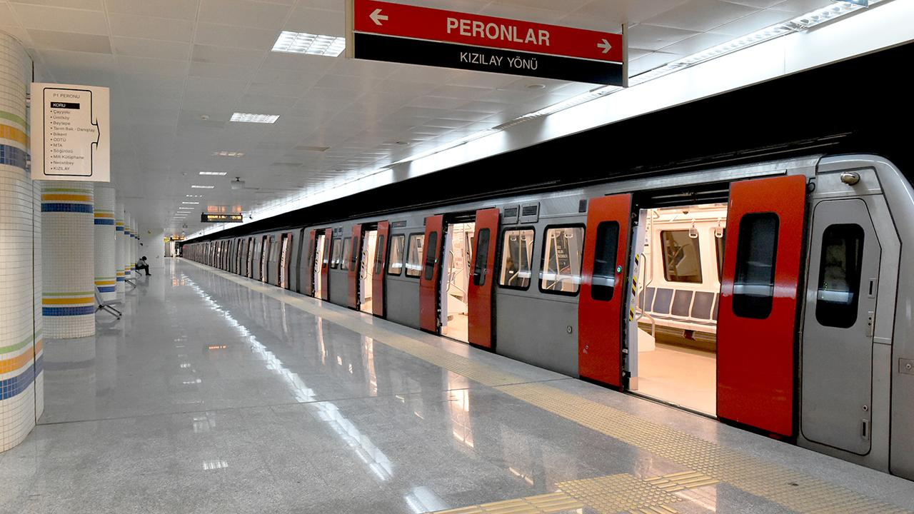 İYİ Parti’nin mitingi öncesi valilik metro durağını kapattı